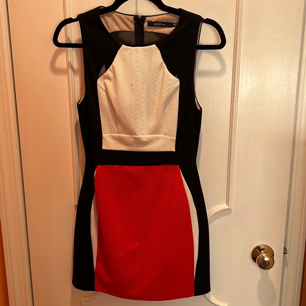 Ark & co black while and red body con dress! ❤️🖤🤍